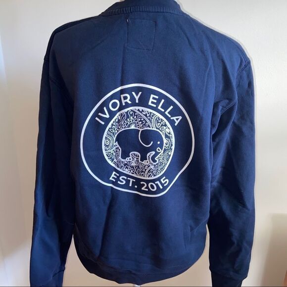 Ivory Ella navy and white crewneck - Picture 3 of 10